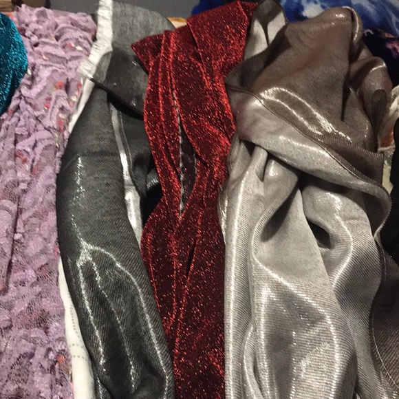 10 scarfs /hijabs - Picture 4 of 4